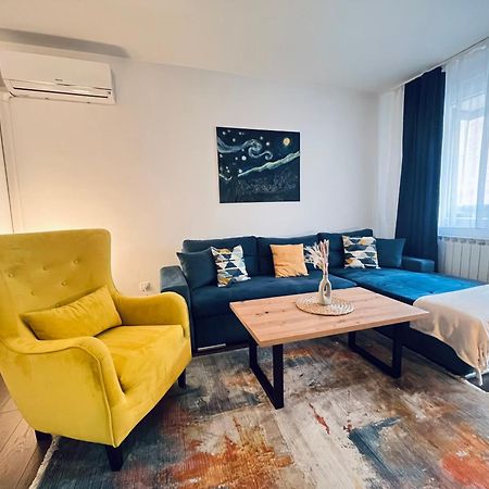 Mak Apartment - Free Parking - Balcony Szarajevó Kültér fotó