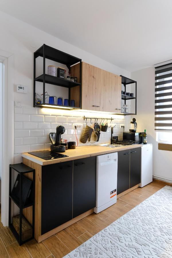 Mak Apartment - Free Parking - Balcony Szarajevó Kültér fotó