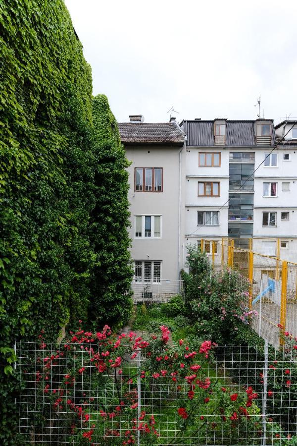 Mak Apartment - Free Parking - Balcony Szarajevó Kültér fotó