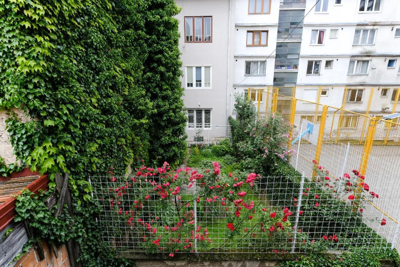 Mak Apartment - Free Parking - Balcony Szarajevó Kültér fotó