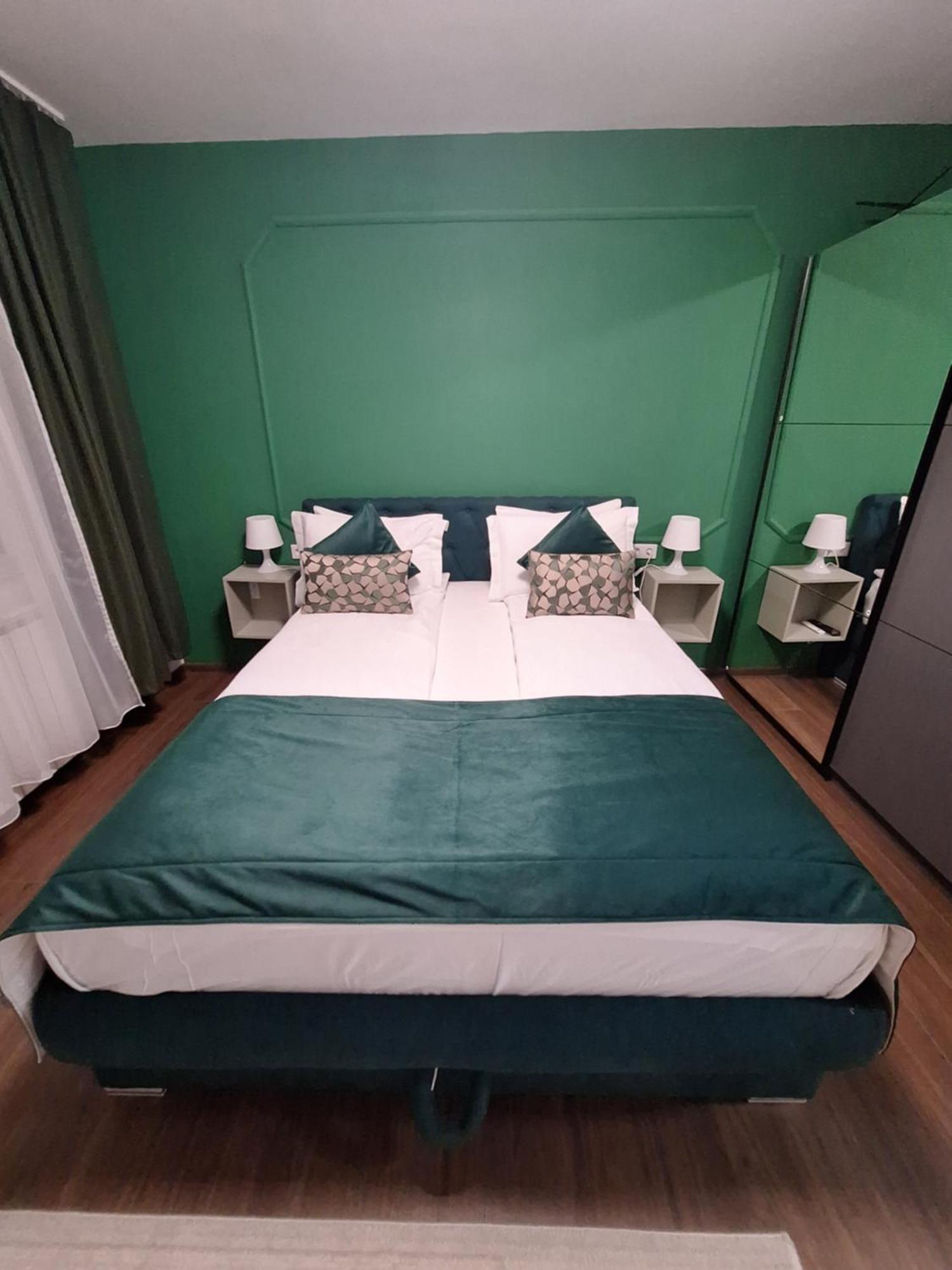 Mak Apartment - Free Parking - Balcony Szarajevó Kültér fotó