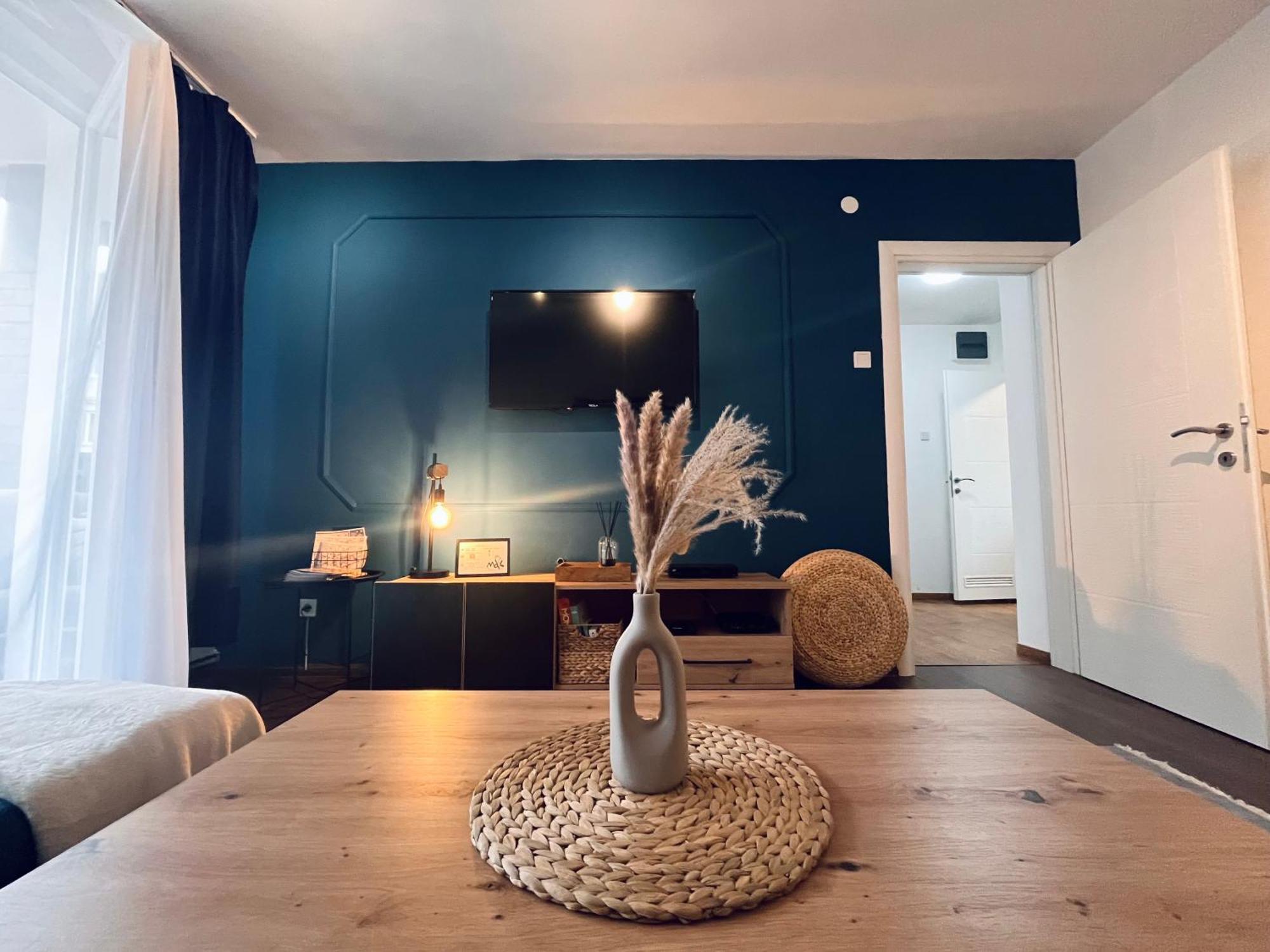 Mak Apartment - Free Parking - Balcony Szarajevó Kültér fotó