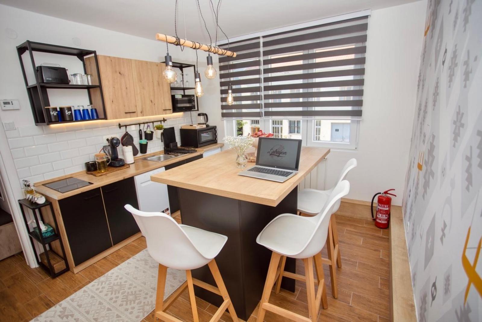Mak Apartment - Free Parking - Balcony Szarajevó Kültér fotó